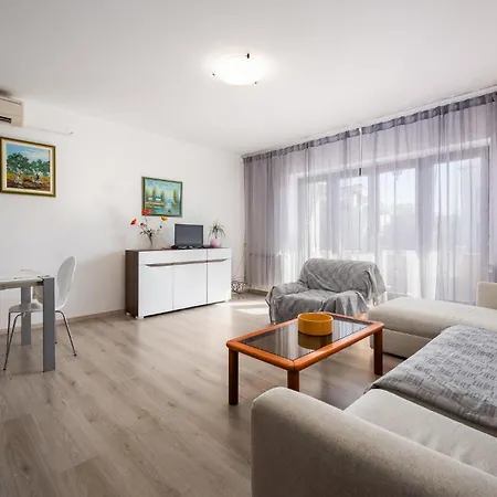 Beautiful In With Wifi * 波雷奇